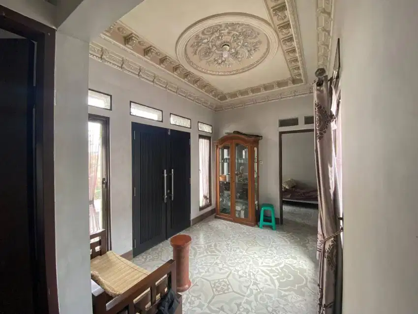 Dijual Rumah 3 Lantai di Jl. Medang Raya dekat Area Gading Serpong