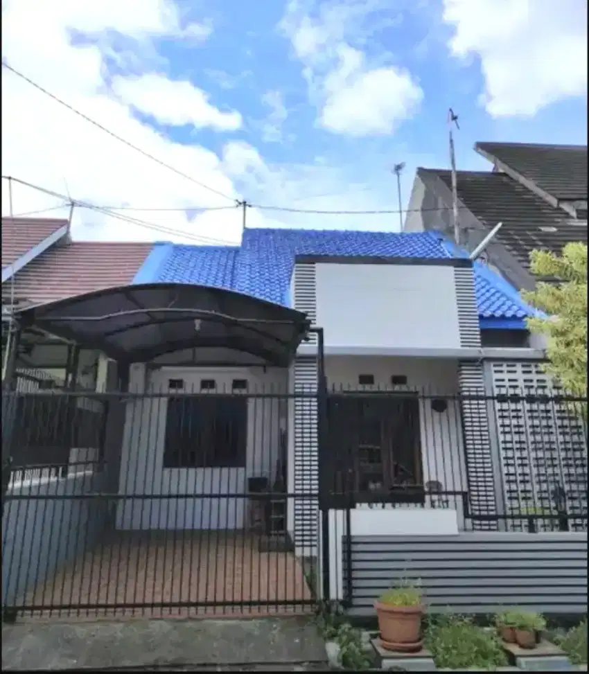 DIJUAL RUMAH DAERAH SLEMAN FULL FURNISHED DAN ISINYA HARGA MENARIK