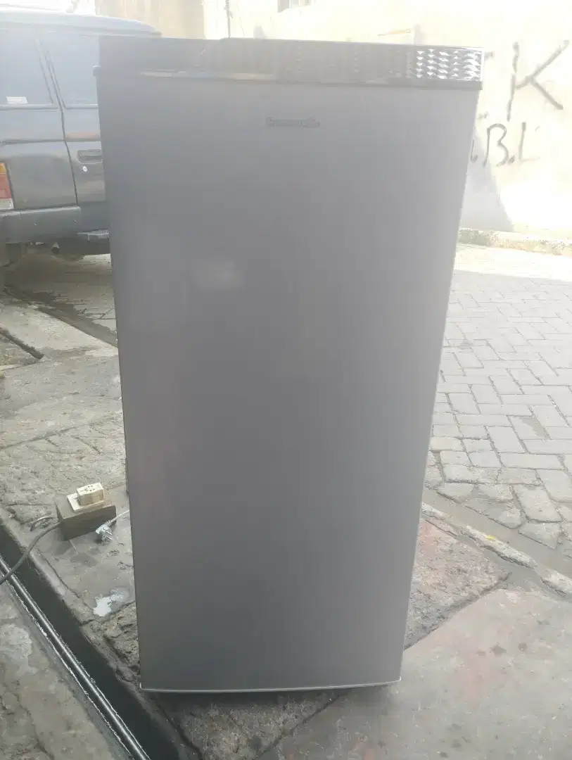 Kulkas Panasonic NR-A198F