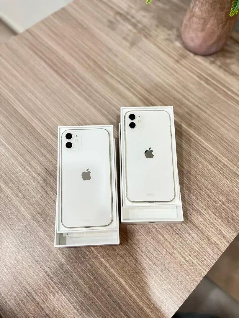 iPhone 11 64 white ex ibox