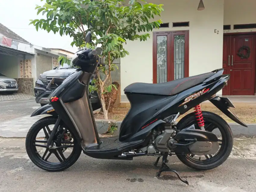 Suzuki spin 125 Tahun 2008 Motor Gress