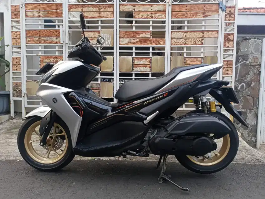 Yamaha aerox abs conected 2024 km 6xxx istimewa