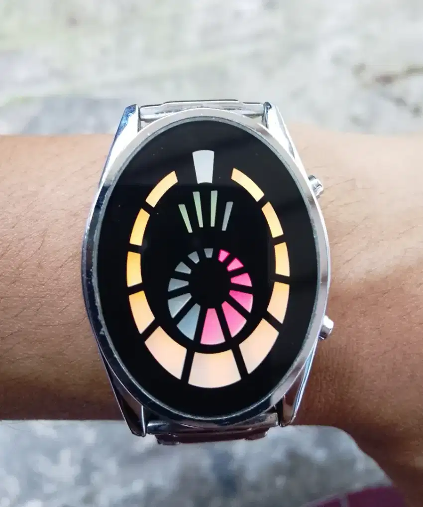 Jam tangan Galaxy Digital