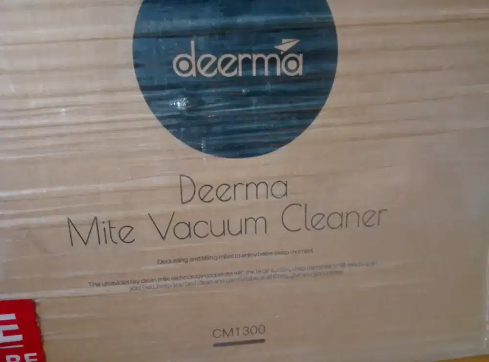 Penyedot Debu kasur anti kutu Deerma CM1300