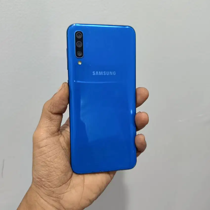 SAMSUNG GALAXY A50 4/64GB