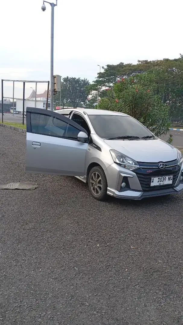 Ayla R Deluxe 1.2 MT 2020
