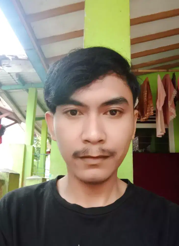 Membutuhkan pekerjaan