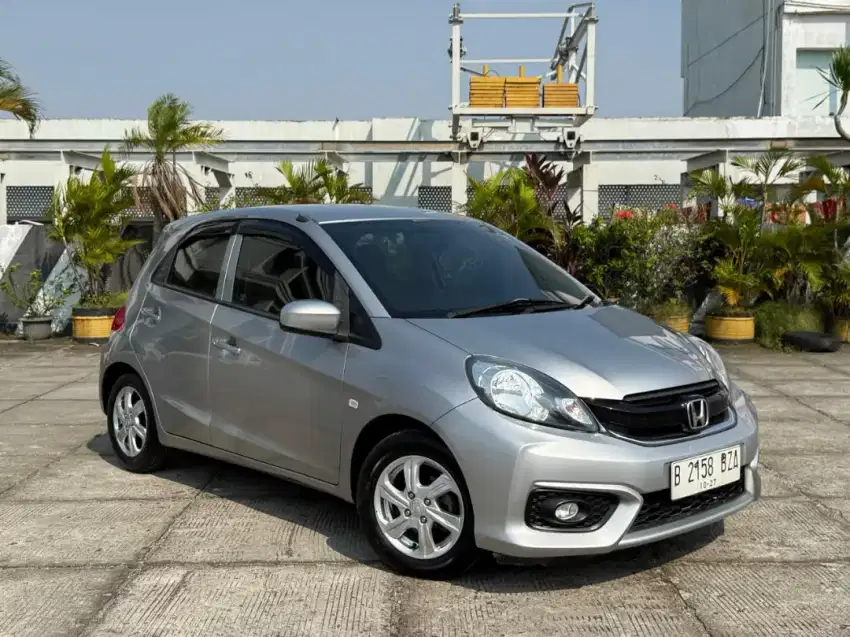 Honda Brio E Satya 1.2 AT. tahun 2017. Silver. Perfect cond