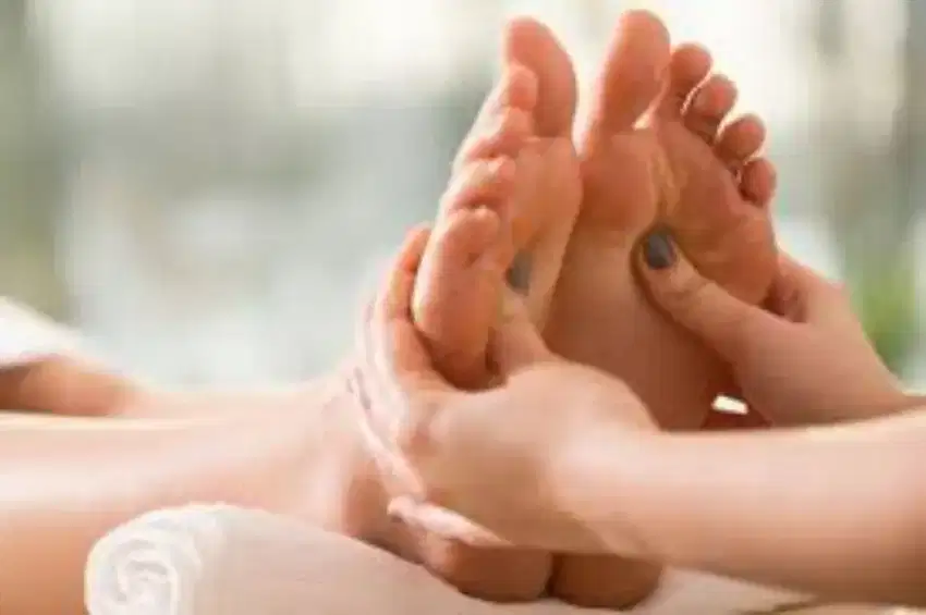 LOWONGAN KERJA TERAPIS MASSAGE DAN REFLEKSI
