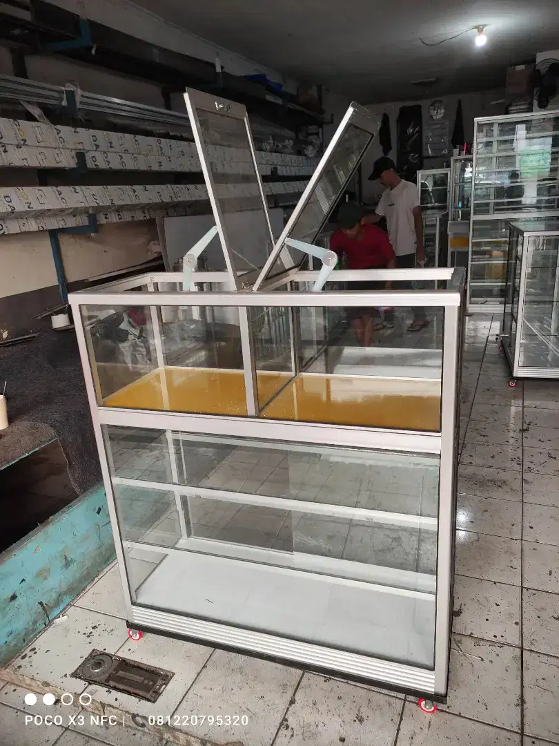 Etalase  tempat beras  1 meter