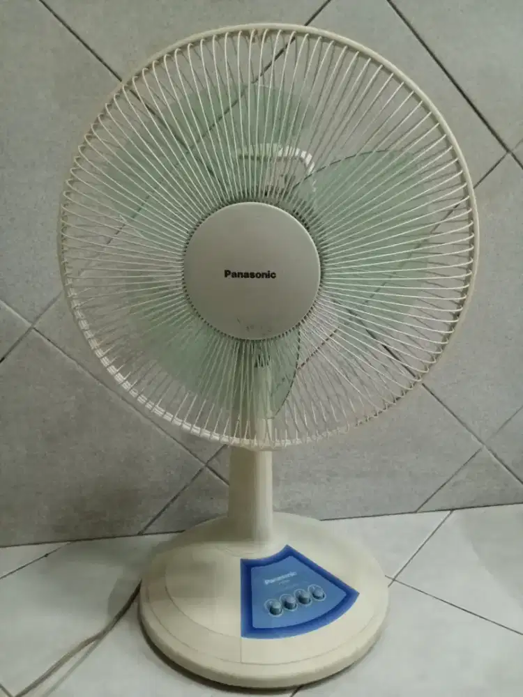 Panasonic kipas angin meja 12 inch