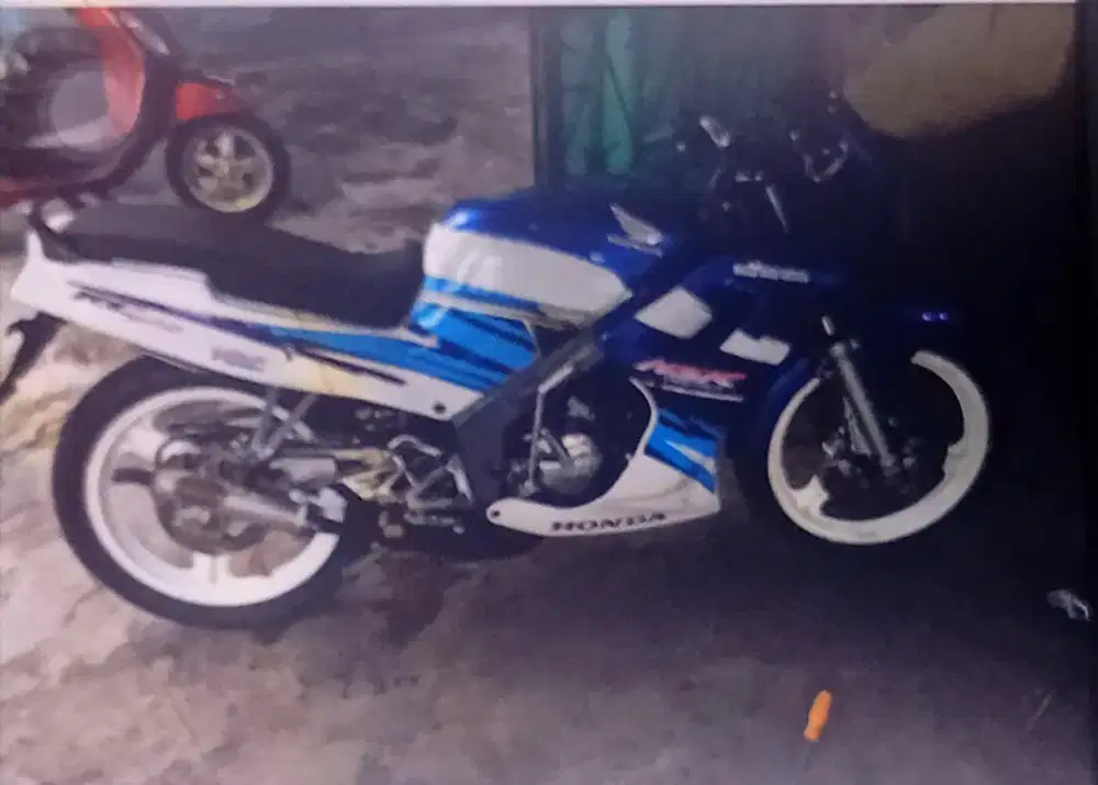 Di jual Honda 2 tak NSR-R