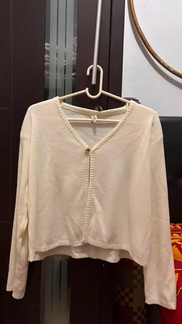 Preloved - Cardigan Knitwear