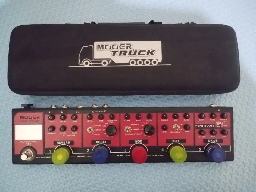 Mooer Red Truck