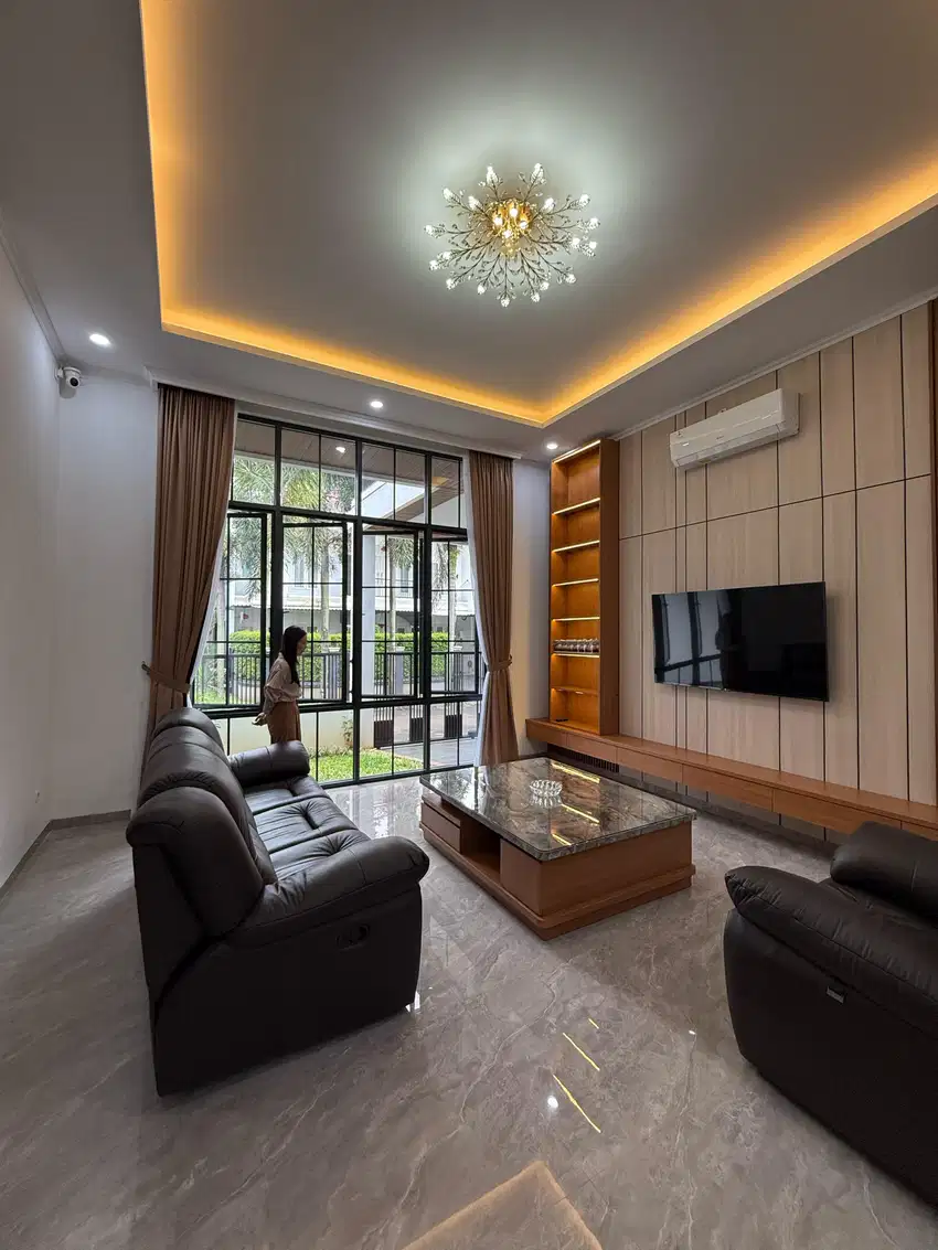 Rumah mewah BSD Bangunan baru Furnished