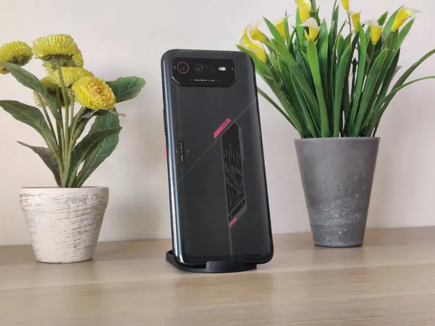Asus ROG Phone 6 8GB/256GB Resmi TAM Unit Only