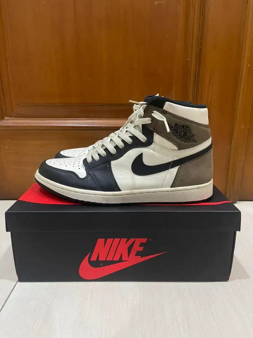 Air Jordan 1 High Dark Mocha