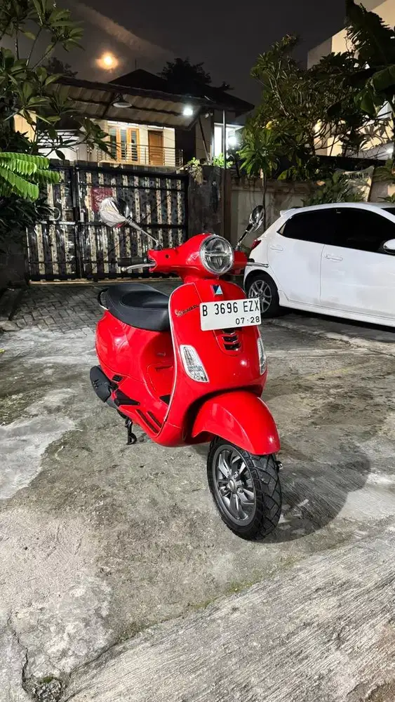 Vespa LX 125 IGet 2023