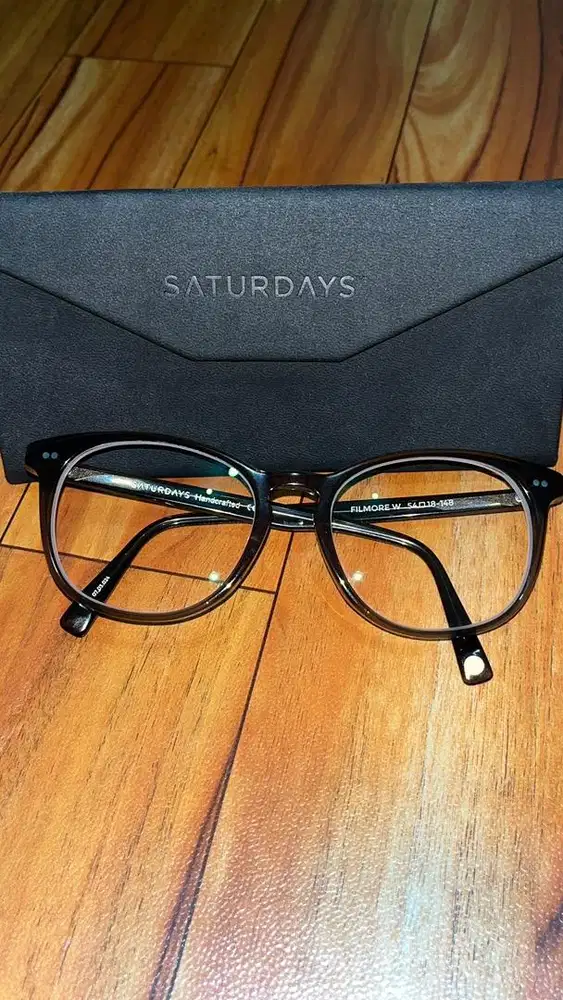 Frame kacamata saturdays filmore