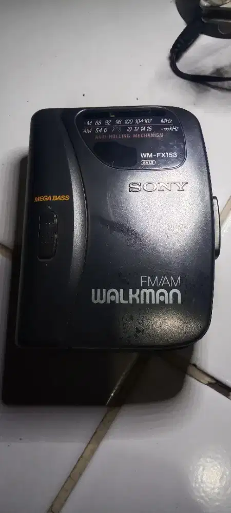SONY WALKMAN -FX153