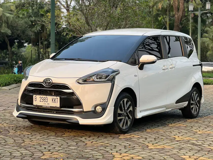 Toyota Sienta Q AT 2018 Pajak Panjang