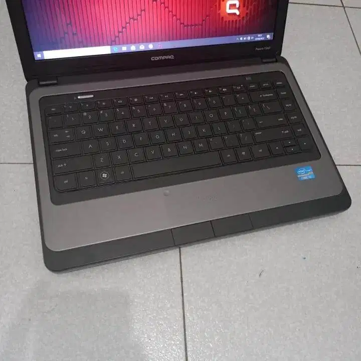 Hp Presario 430 Core i3 Ram 4Gb HDD 320Gb Baterai Baru