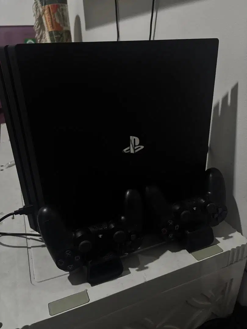 PS4 Pro OFW Seri 72 2TB + dual stick