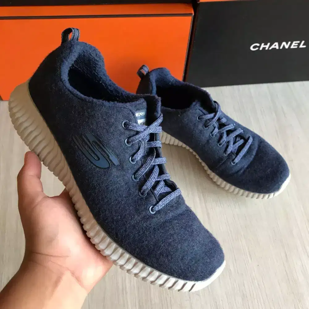 Skechers Elite Flex Wool trainer sepatu 42
