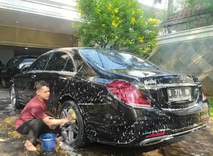 Mencari lowongan pekerjaan sebagai supir pribadi/supir apa aja.
