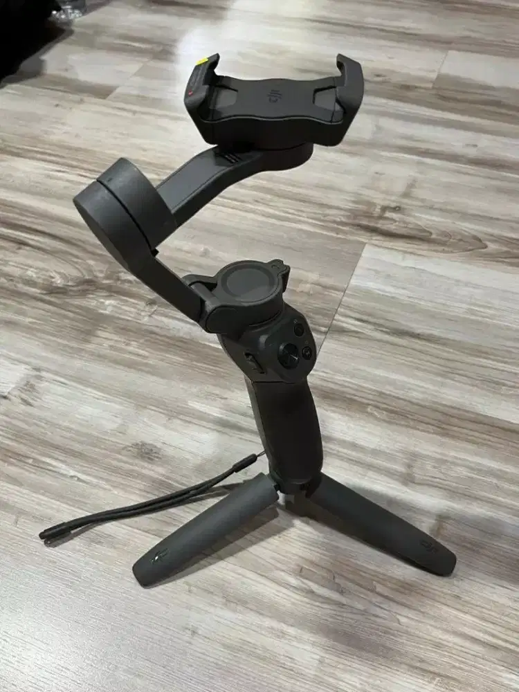 Dji Osmo Mobile 3 gimbal stabilizer hp kamera