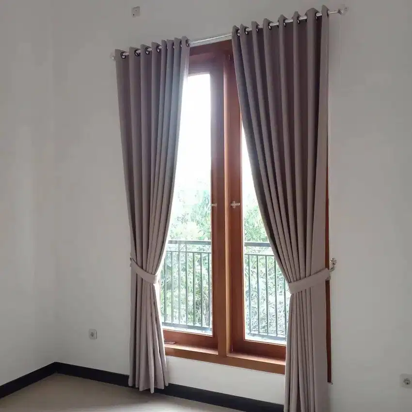 Pembuat Tirai Gorden Jendela Gordyn Mewah Hordeng Terbaru Murah