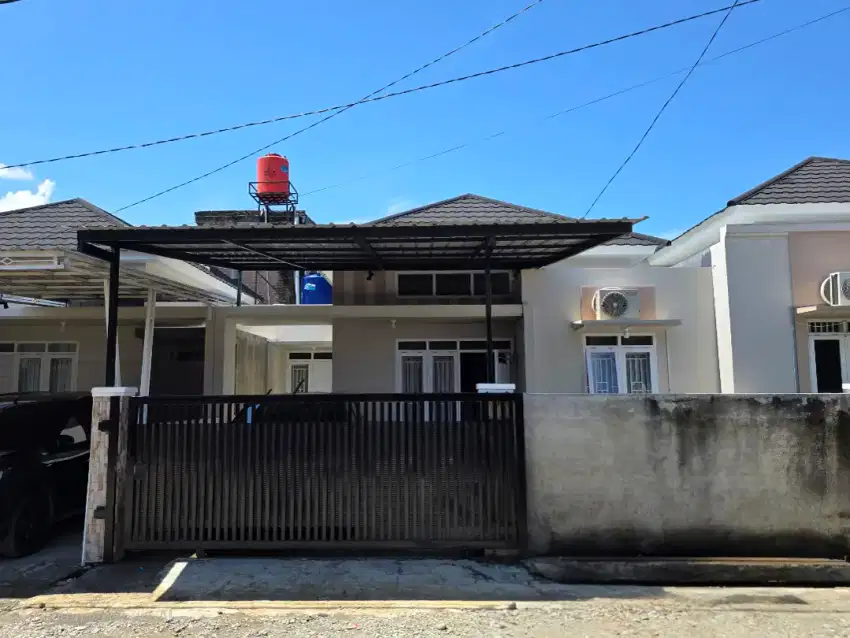 Dijual Cepatt Rumah SHM Minimalis