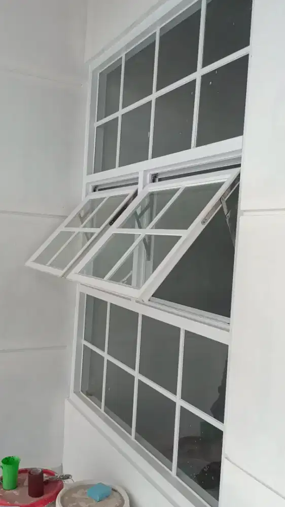 Kusen jendela pintu alumunium dan kaca