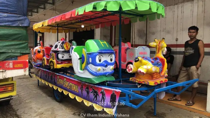 kereta panggung bahan fiber lengkap LED