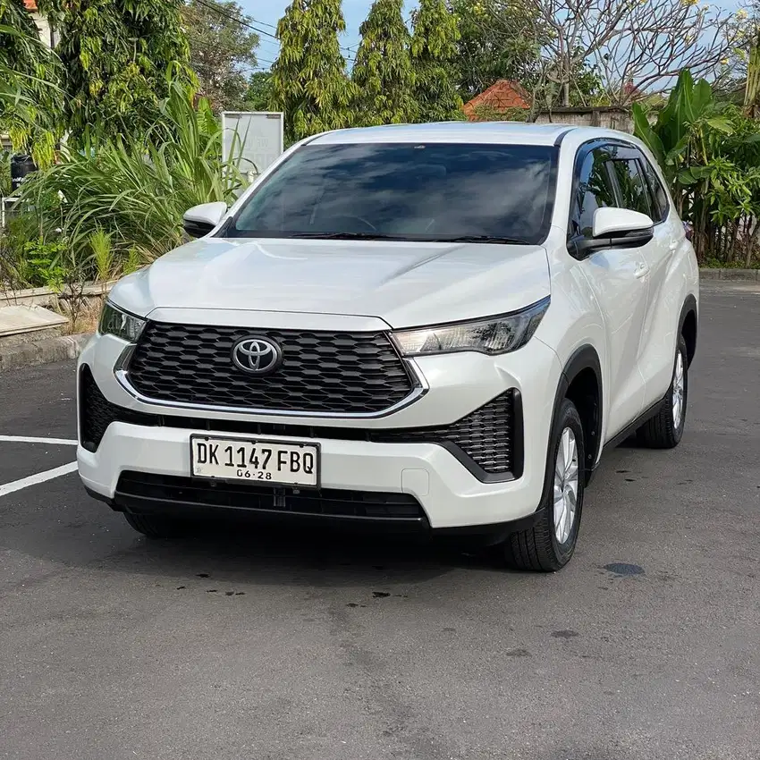 Toyota Innova Zenix G CVT 2.0 AT - 2023