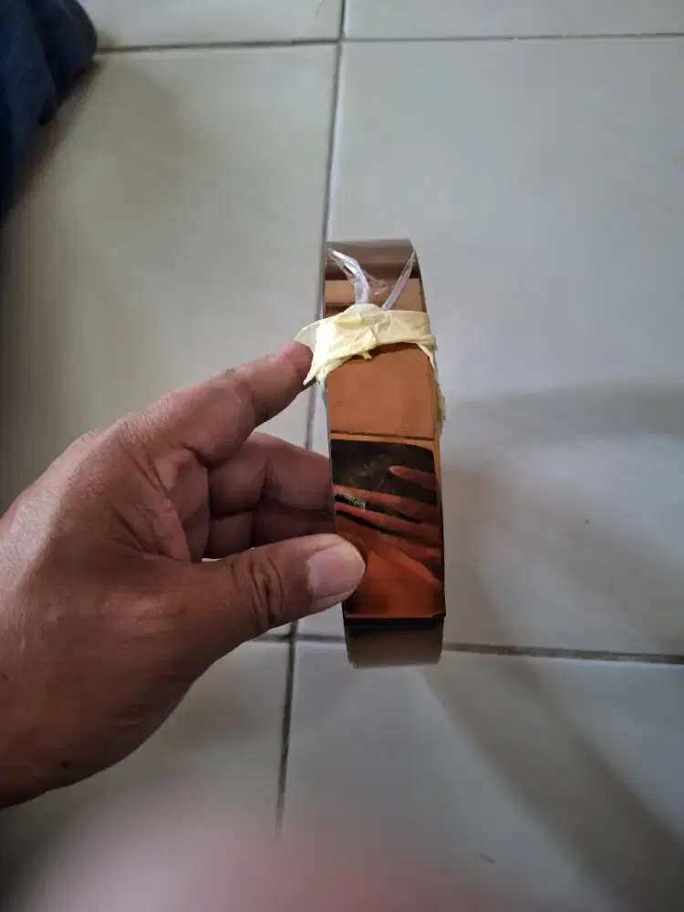 List mirror rose gold