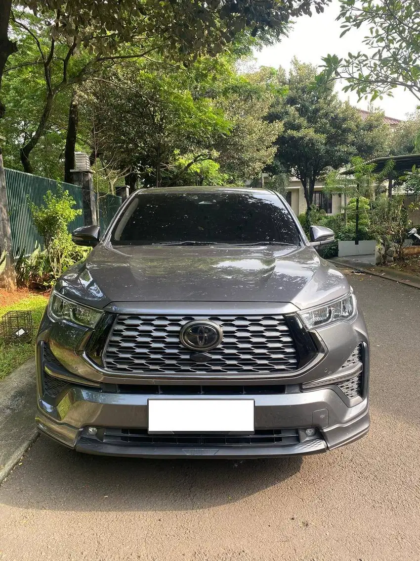Toyota Innova Zenix 2.0 Q HV CVT TSS Modellista Hybrid-AT