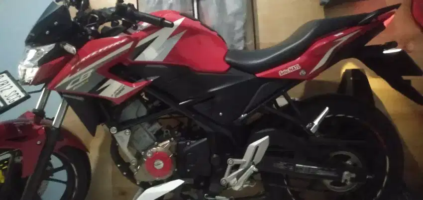 D jual motor CB 150R pajak hidup msh orisinil