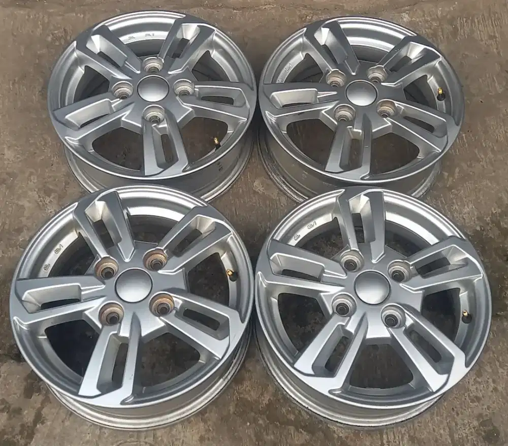 Velg xenia ring 14 pcd 4x114,3