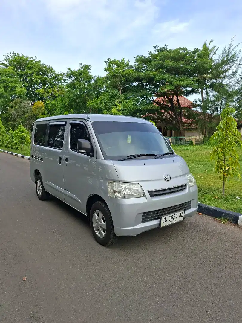 GRAN MAX MINI BUS 2018