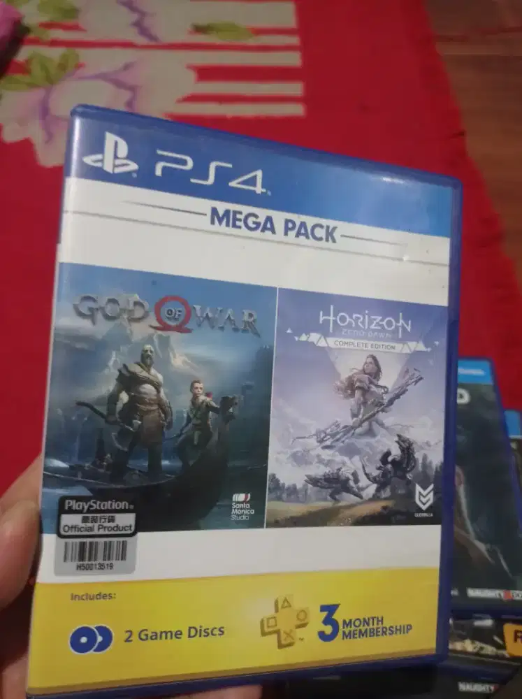 Dijual pack god of war dan horizon zero down mulus