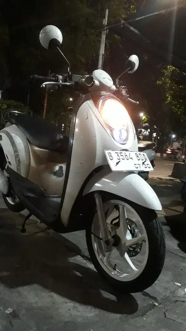 Honda scoopy carbu 2010