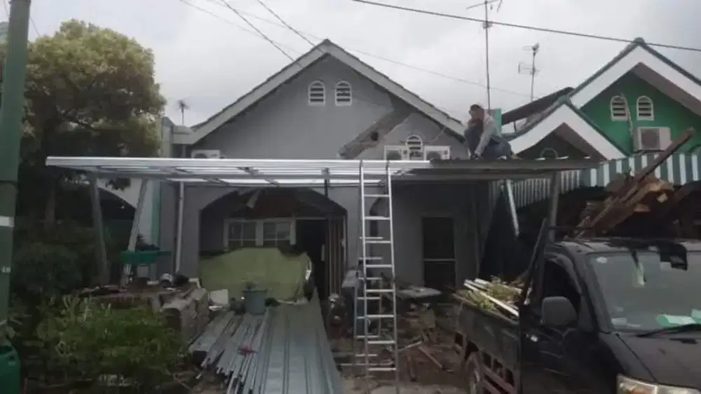 Baja Ringan 0,75 mm Spandek Pasiran 0,3 mm Bongkar Atap Lama