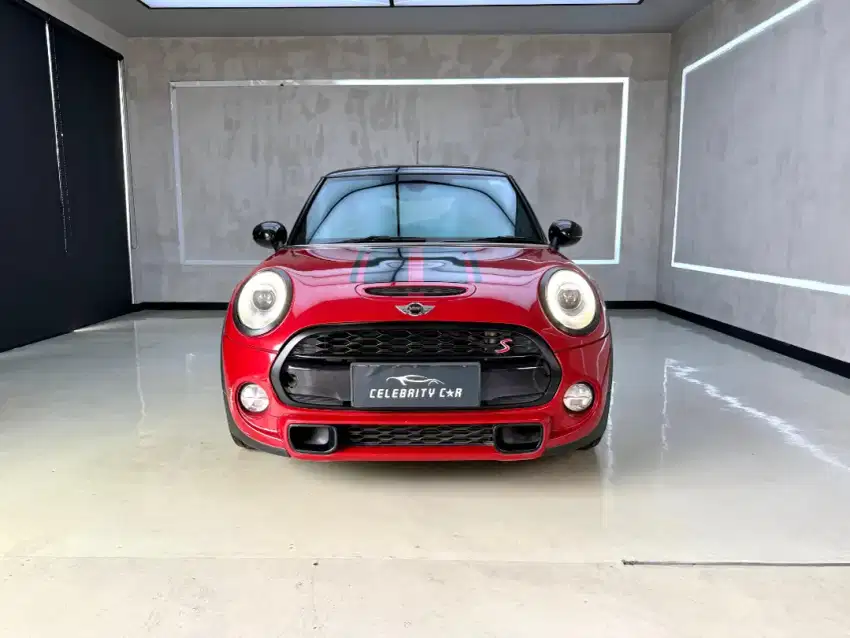 MINI COOPER S 2.0 2015 AT RED HOT TWIN TURBO
