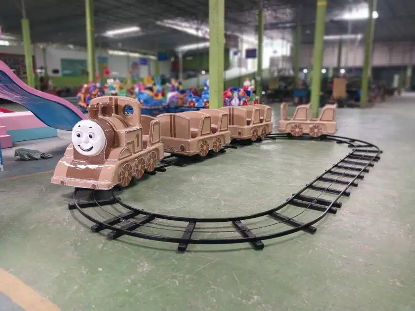 odong odong kereta panggung siap antar - kereta lantai thomas