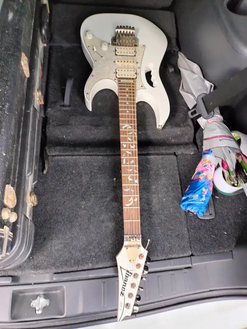 Jual gitar Ibanez jem mii 555wh