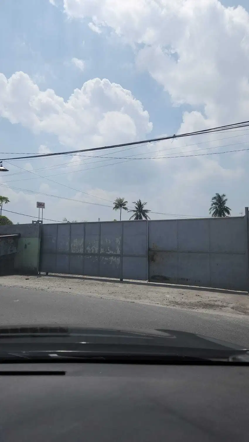 Gudang dan Tanah 2 pintu bisa masuk mobil