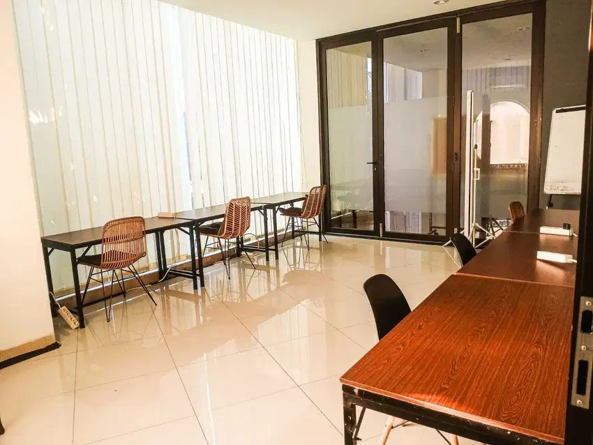 Ruang Kantor Strategis dijakarta pusat  – Siap Pakai Tanpa Ribet