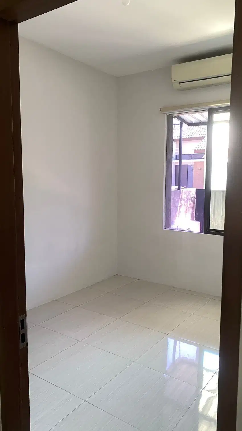 JUAL RUGI RUMAH DI JADE HAMLET MENGANTI GRESIK
