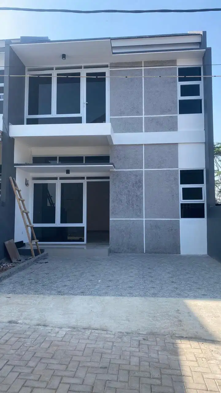 Bukit mekar indah : Rumah Mewah 2 Lantai 10 menit  Kampus jatinangor